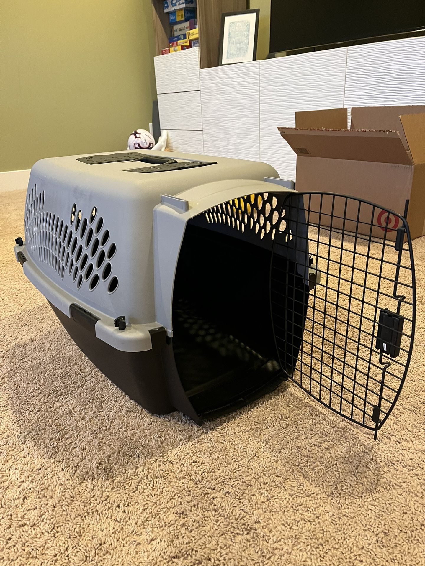 Free Pet Carrier