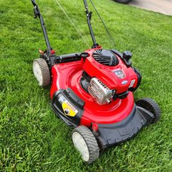 Troy-Bilt 21 Inch 550ex 140cc 5.5 HP Bagless Mulching Push Mower With Full Tune Up Runs Great