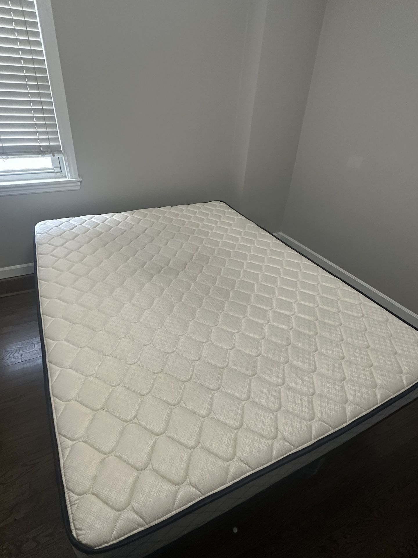 Queen Sized Mattress and Platform Frame