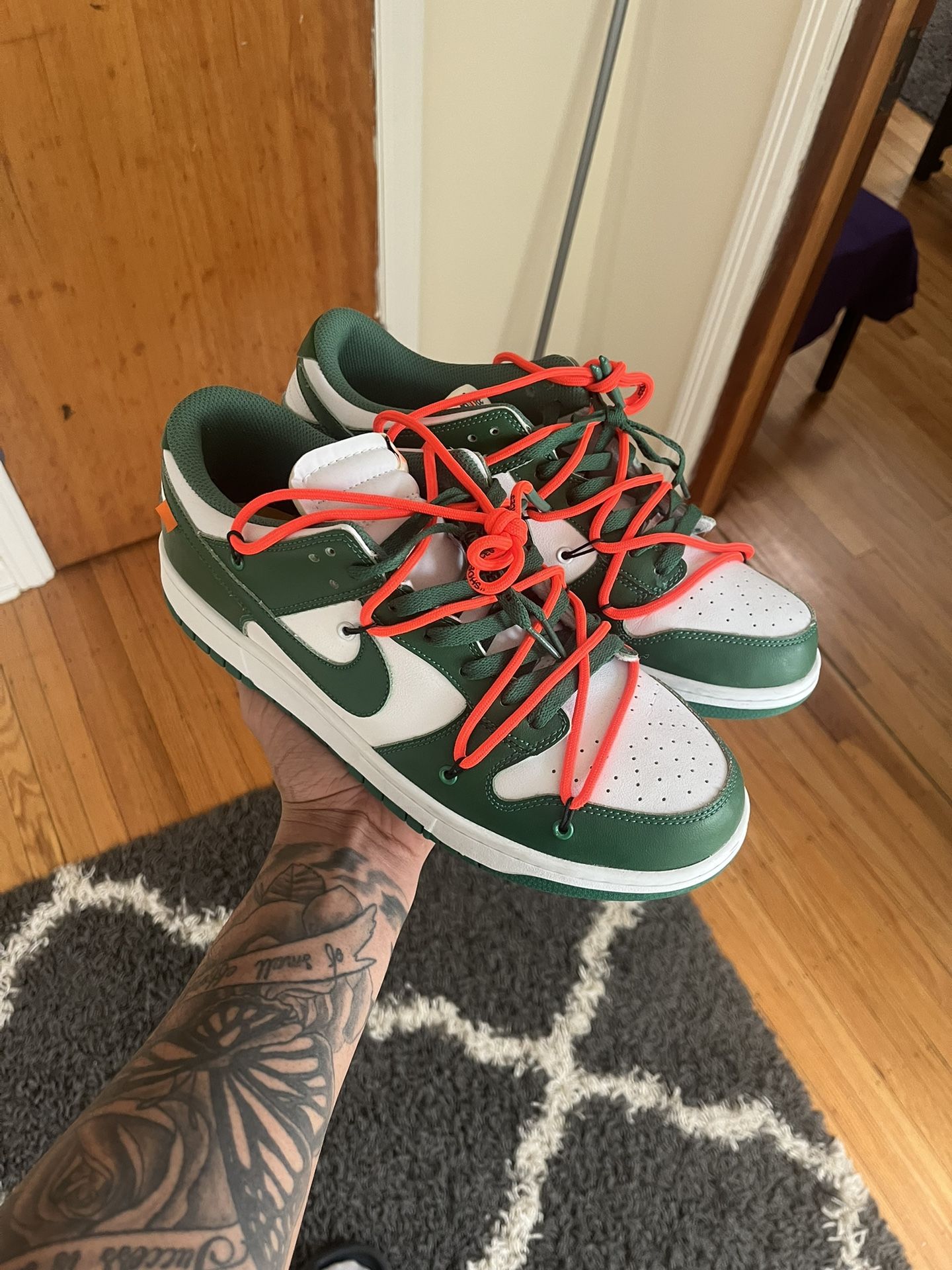 Off-white Pine Green dunks