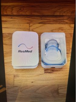 ResMed P 10Nasal Pillow System Complete Set $85.00