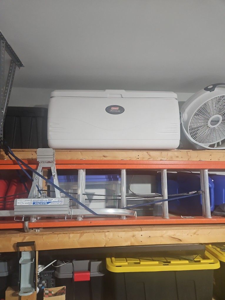 Coleman Marine Extreme Cooler 150 Quart