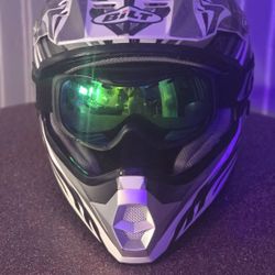 BILT DIRT BIKE HELMET 