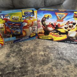 Vehicle Toys Bundle – Cars & Monster Trucks 