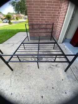 Full size metal frame