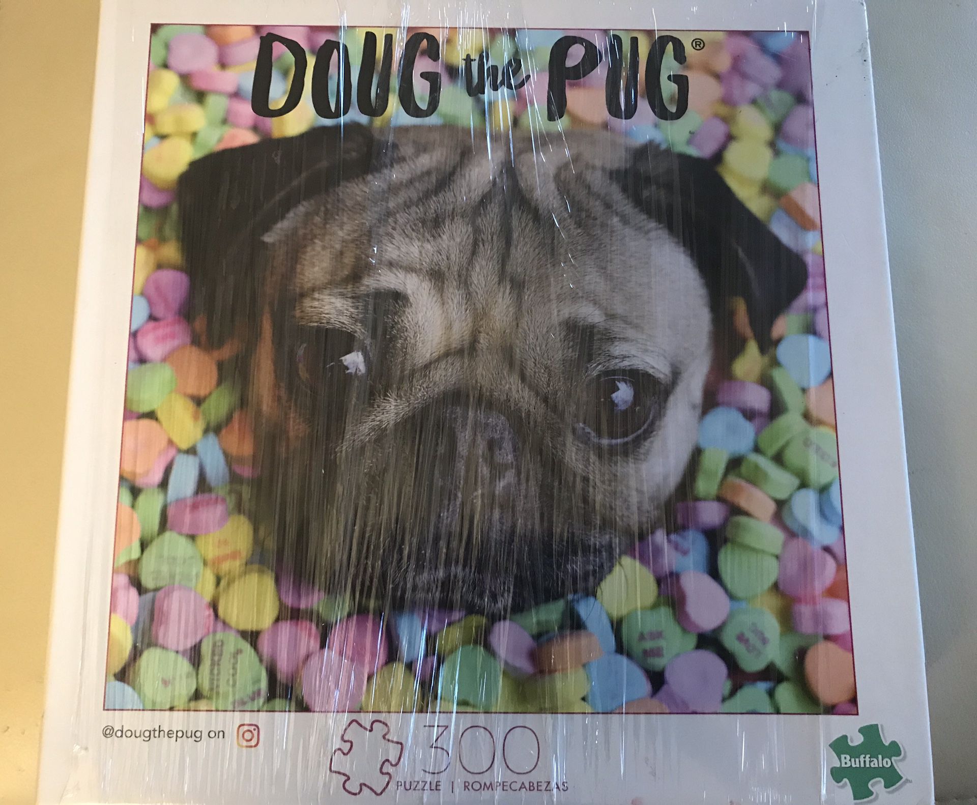 DOUG the PUG by Buffalo 300 pieces