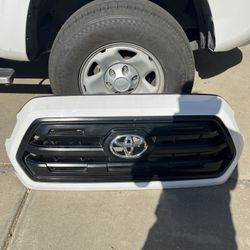 2016 To 2023 Toyota Tacoma Grill 