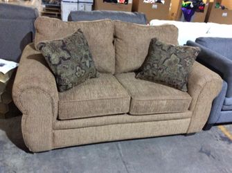 POSEIDON LOVESEAT