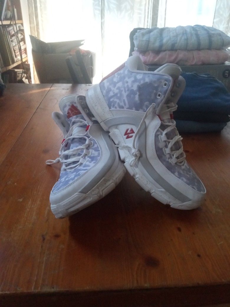 Men's Adidas Size 11