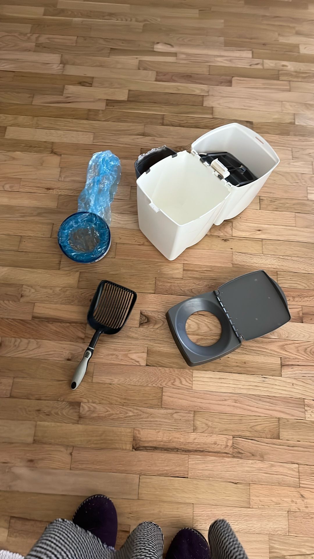 Litter Locker And Scoop