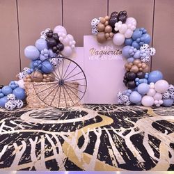 Balloon Garland And Backdrop With Props 