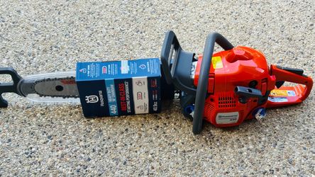 Husqvarna 440 40.9-cc 2-cycle 18-in Gas Chainsaw