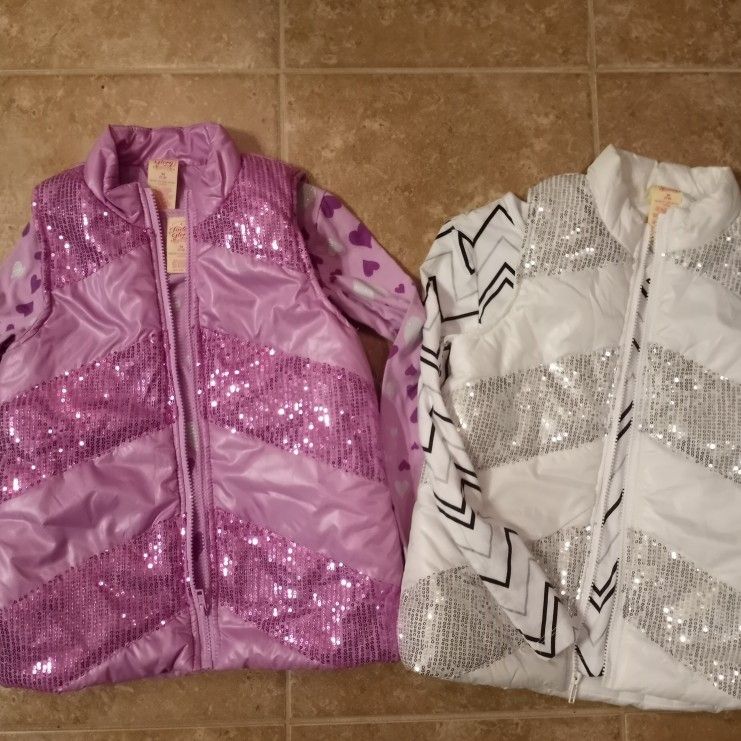 Bundle of 2 Girls Sparkle Vests and Shirts Sz.M7/8