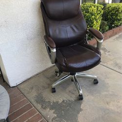 Lazboy  Adjustable Office Chair 