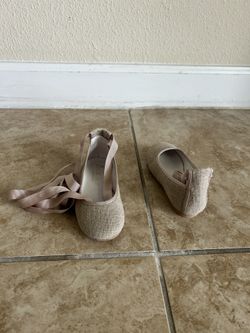 Okaa Shoe with Ribbons. Size 27 (Eur - Spain Size). Used Once