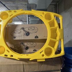 New!!! Rubbermaid® Brute Rim Caddy