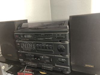 Fisher Stereo System