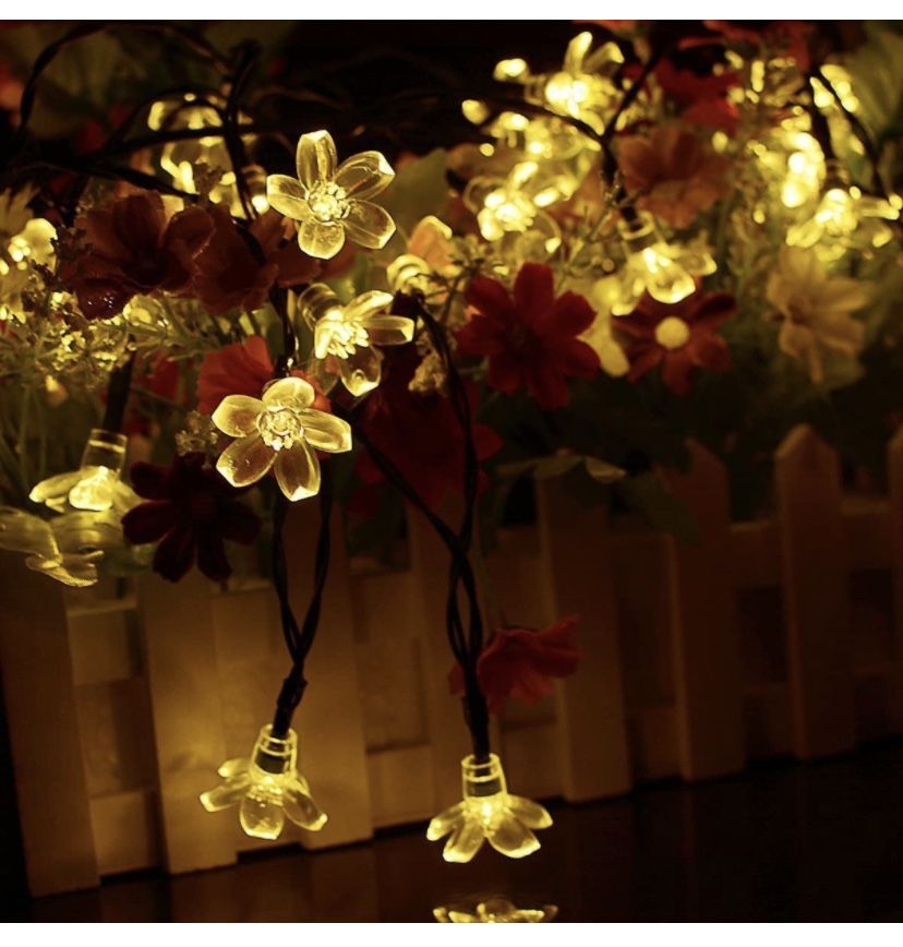 Brand New 21ft Solar Christmas String Lights With 50LED