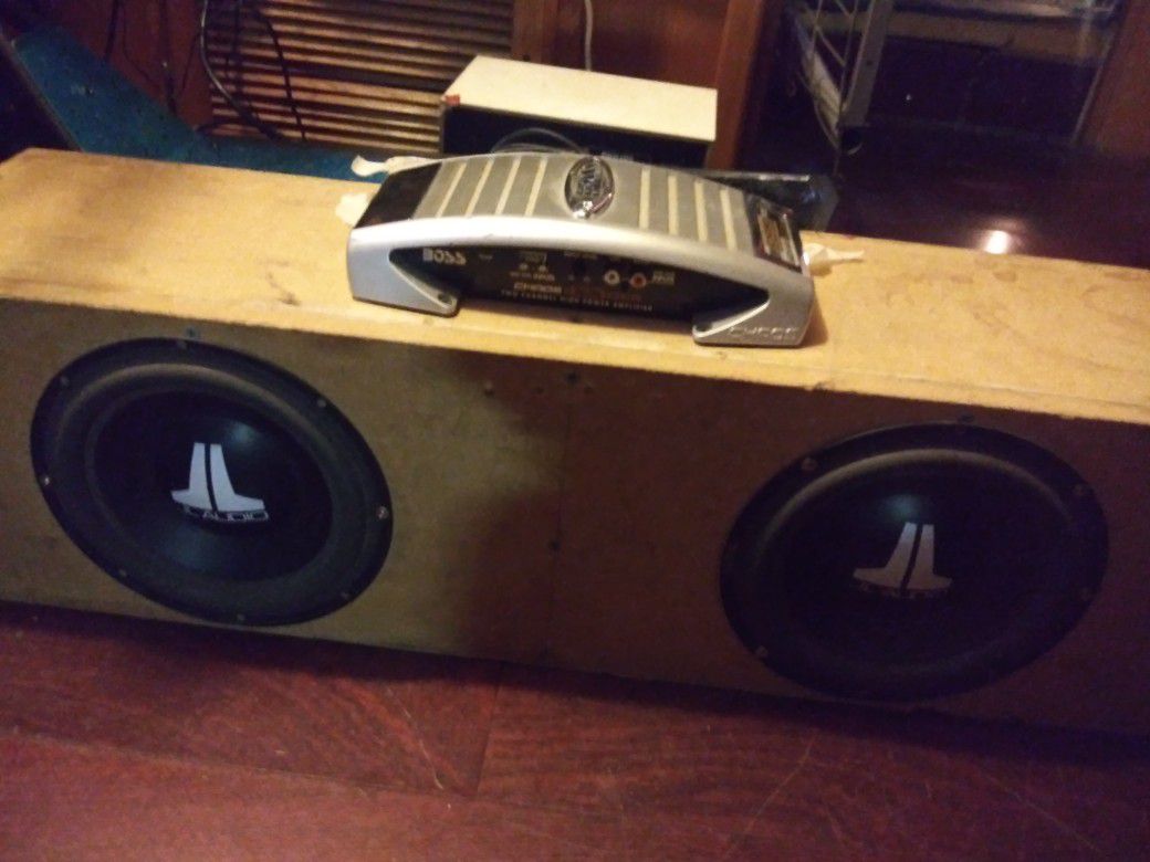 8 inch JL subwoofers with boss amp