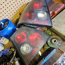 2002 V wagon Jetta tail lights.