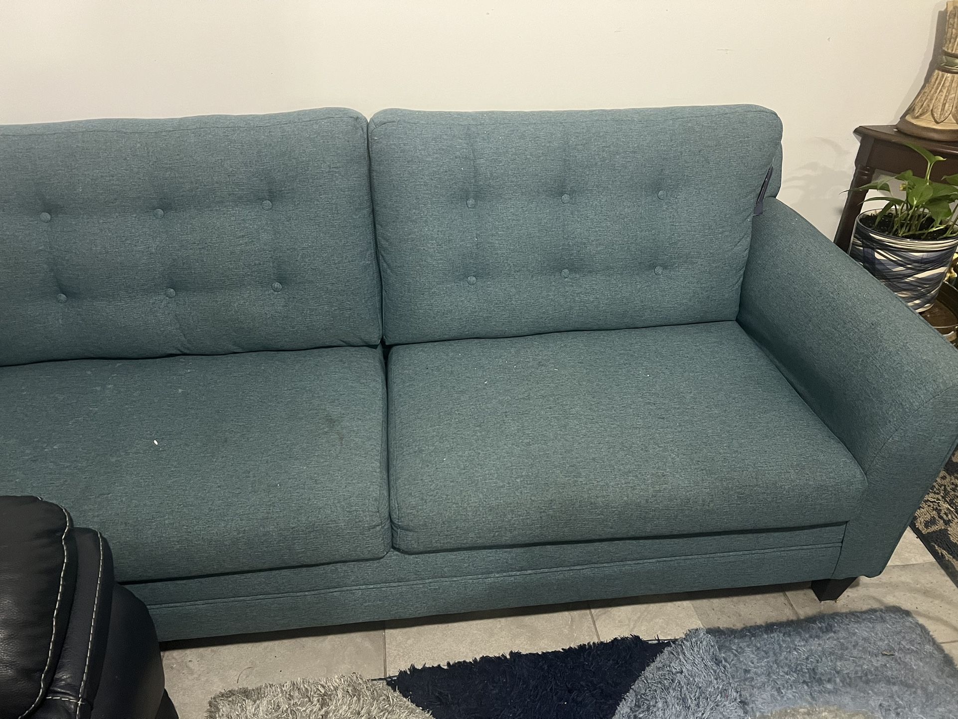 Sofa loveseat