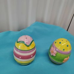 Easter Egg Salt And Pepper Shakers