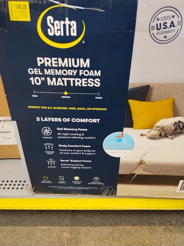 Serta Full Size Memory Foam Mattress New 10"