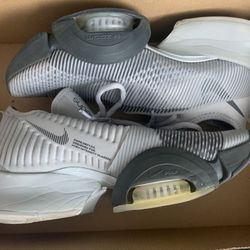 NIKE AIR ZOOM SUPERREP