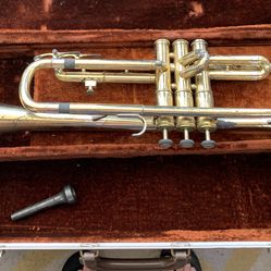 Vintage Olds Ambassador Trumpet