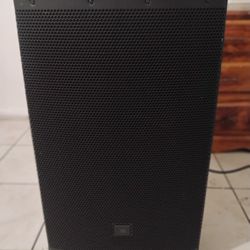 JBL EON615