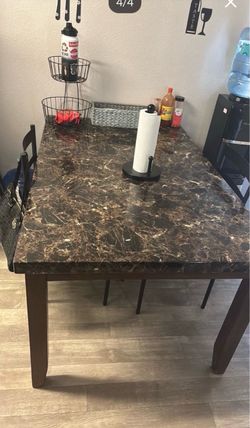 Kitchen table