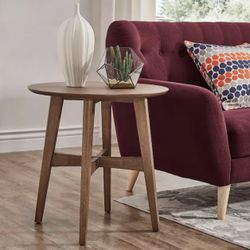 ❣️Round Wood Accent End Table (New)‼️