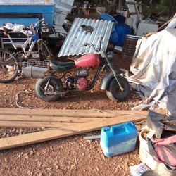 Honda Moter. Mine Bike