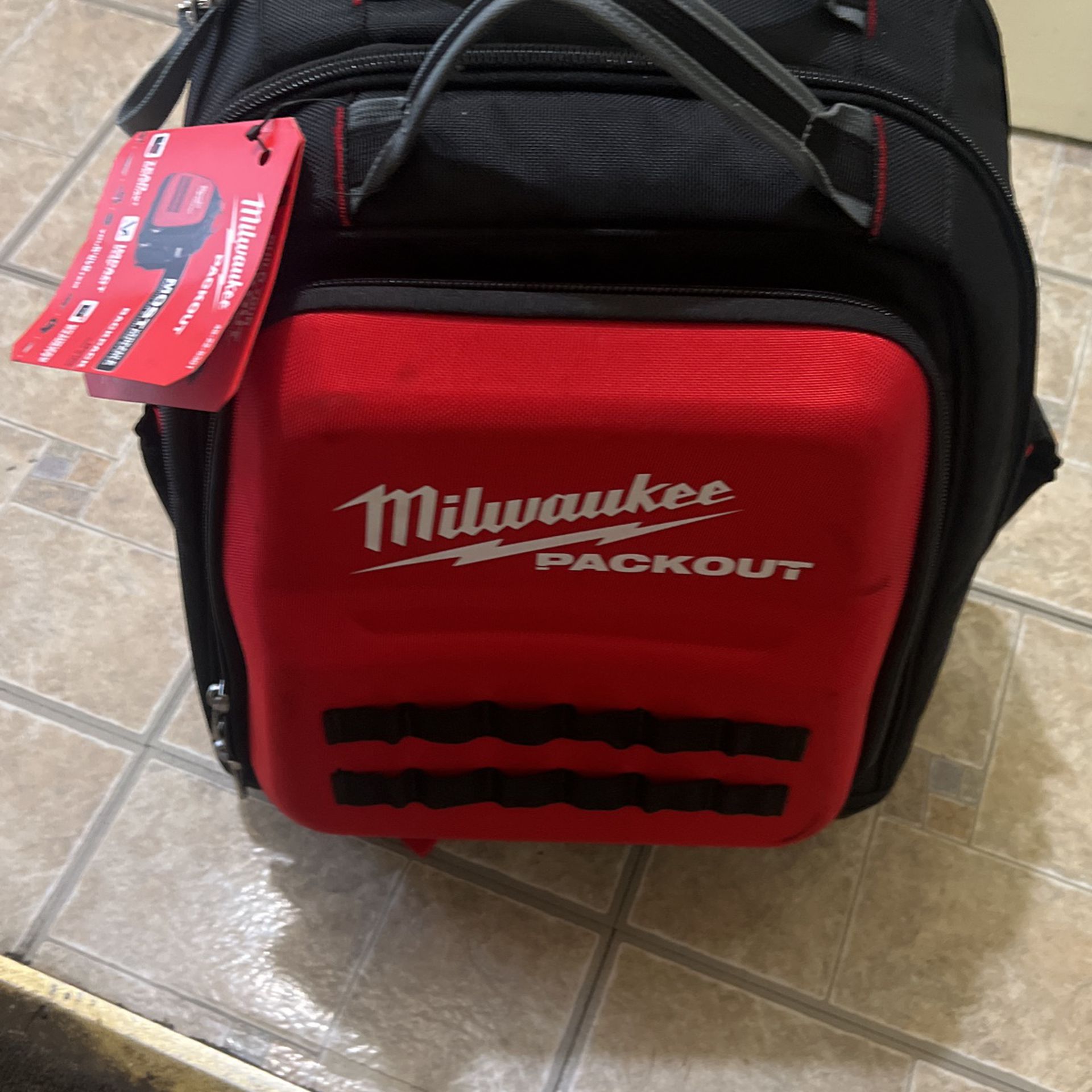 Milwaukee Backpack 48-22-8301