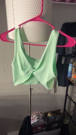 green crop top