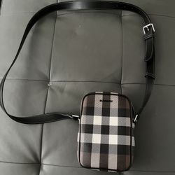 Real Burberry Paddy Cross Body Bag