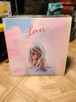 Taylor swift lover and midnights vinyl records