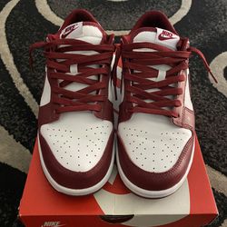 Nike Dunk Team Red Size 9.5