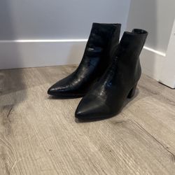 Black Leather Boots