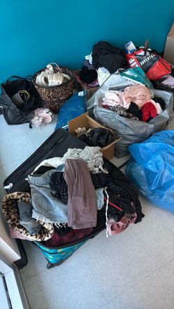 Clothes $1