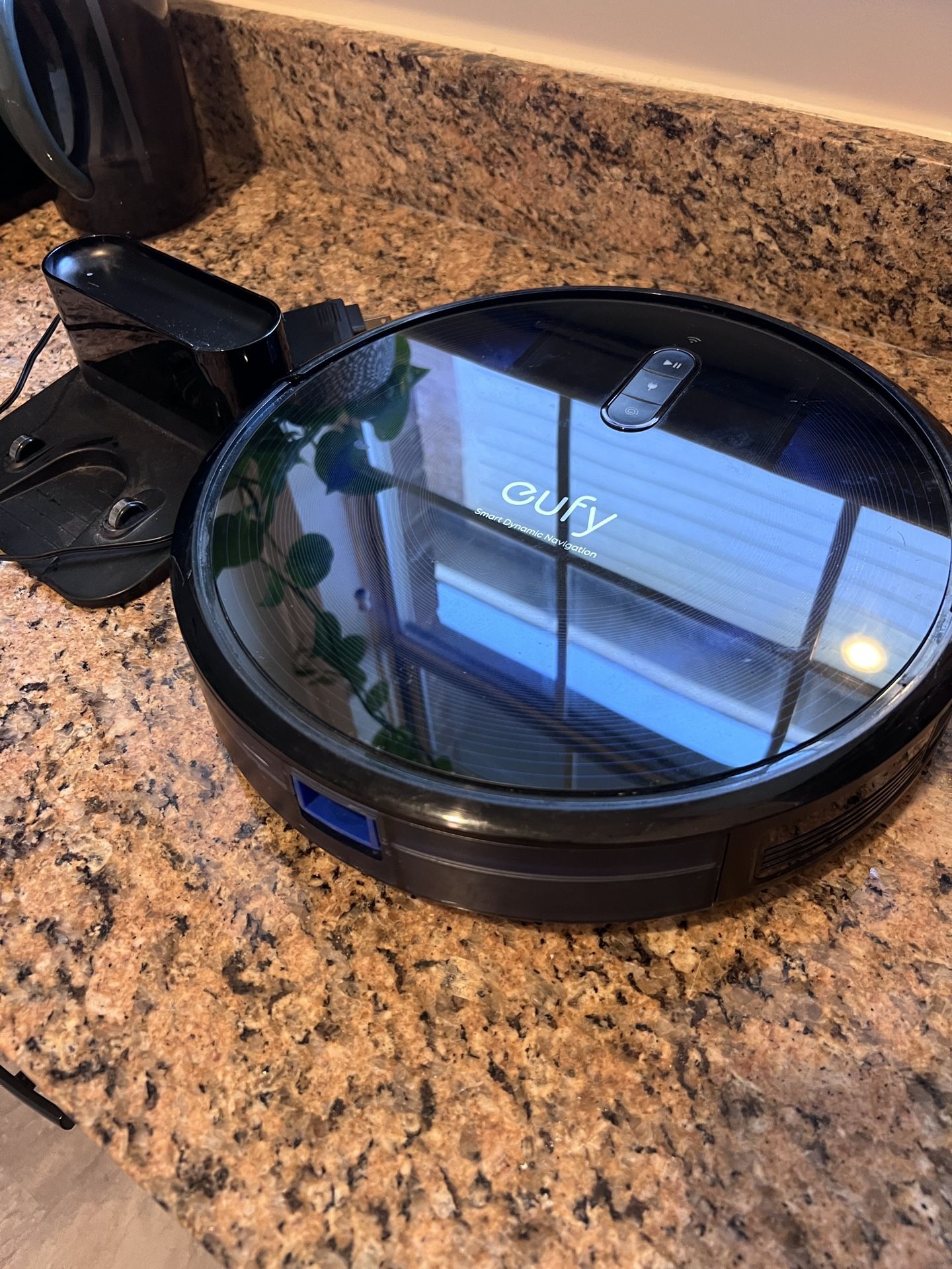 Eufy Robovac G30