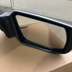 Nissan Altima. Mirror New.