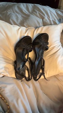 Le Chateau Black Rhinestone Strappy Heeled Sandals