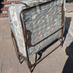 Rollaway Bed With Mattress