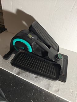 Cubii Jr. compact seated elliptical trainer.