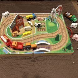 Take Along Farm Wooden Train Set