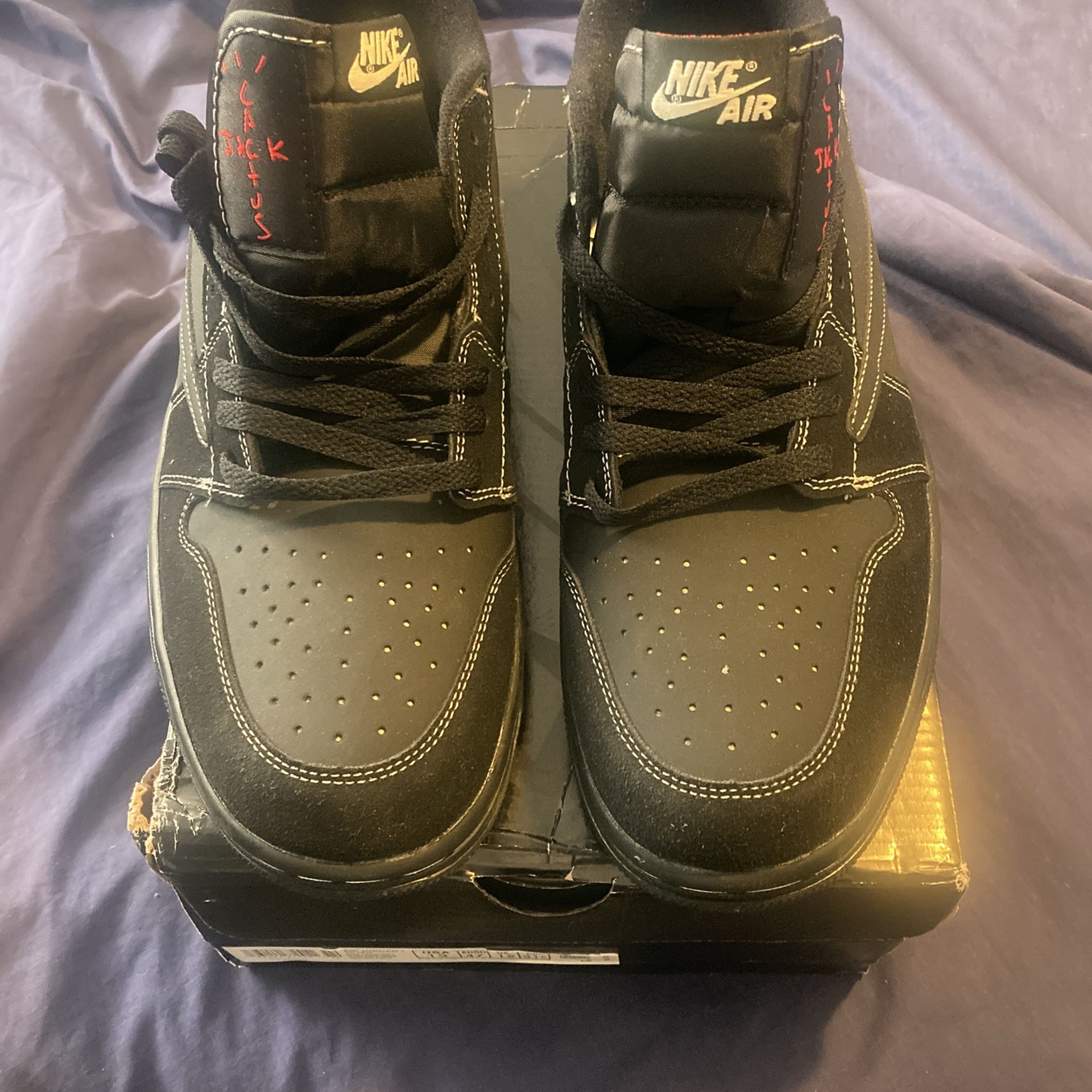 Black Low Air Jordan 1