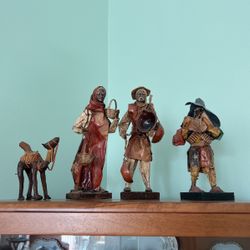 Paper Macha  Art Figurines 
