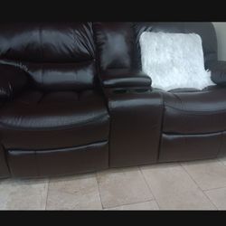 *Wow!!!*---Attractive Madrid Brown Leather Reclining Sofa/Loveseat Sets---Delivery And Financing Available😎
