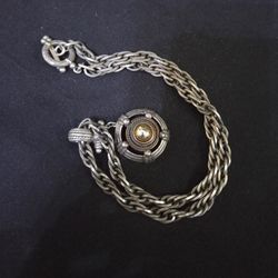 Vtg Silver  Tone 20" Necklace With 2.25" Pendant